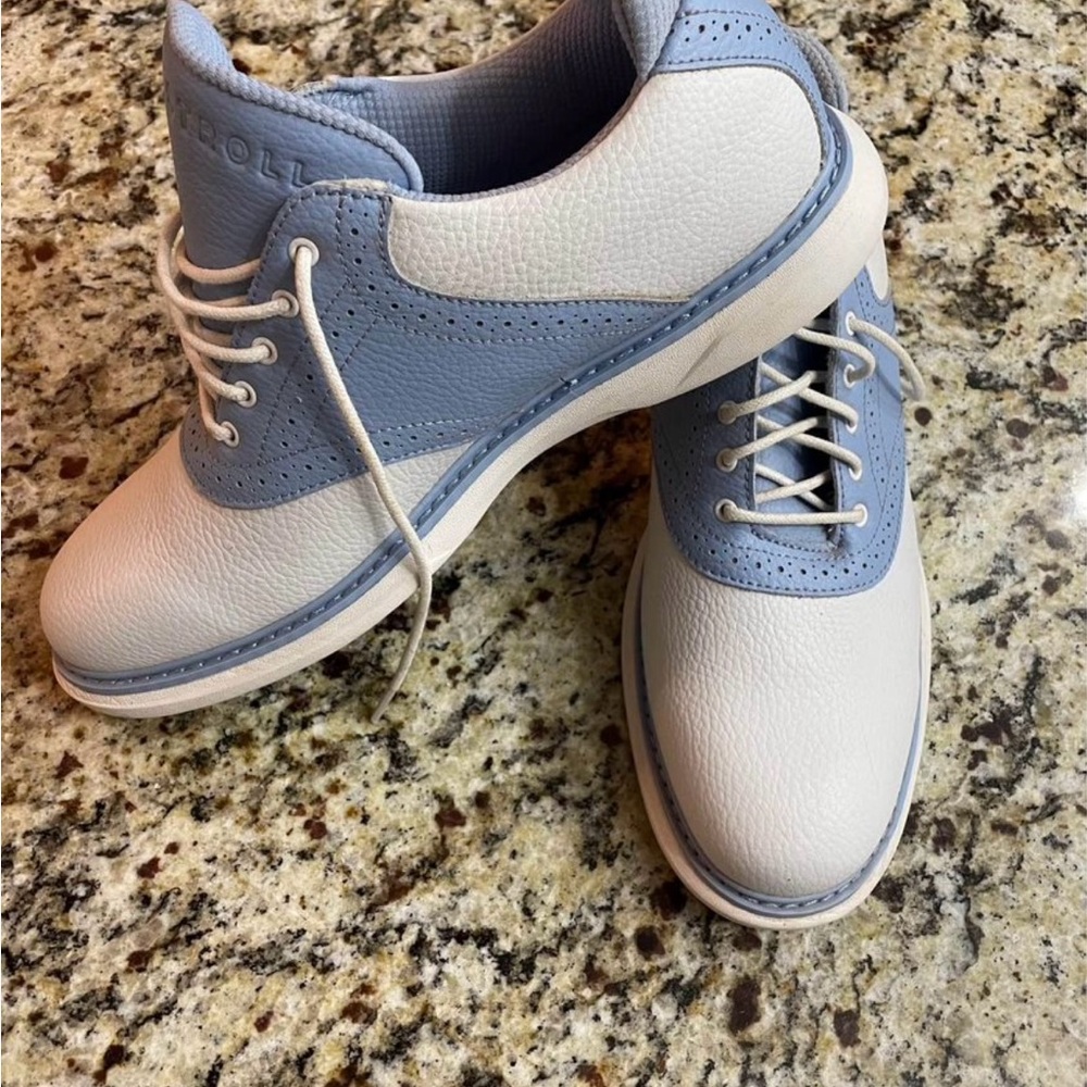 Stroll white leather golf shoes